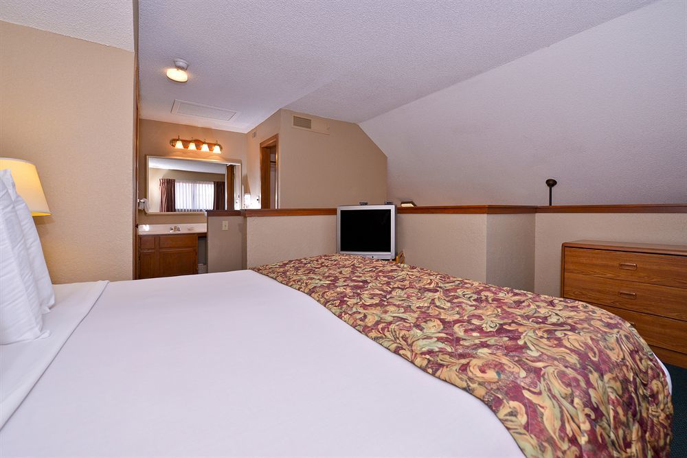 Mainstay Suites Springfield South - Battlefield Rd מראה חיצוני תמונה