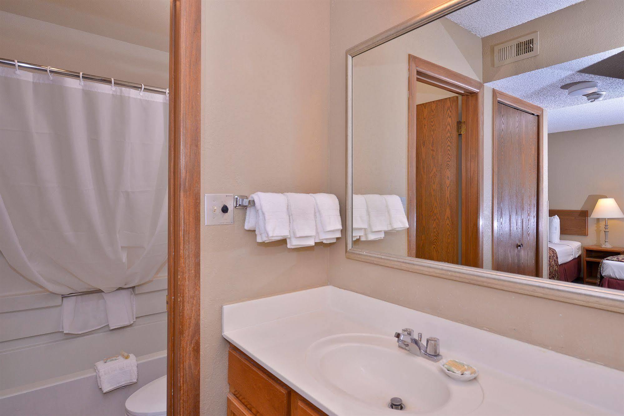 Mainstay Suites Springfield South - Battlefield Rd מראה חיצוני תמונה